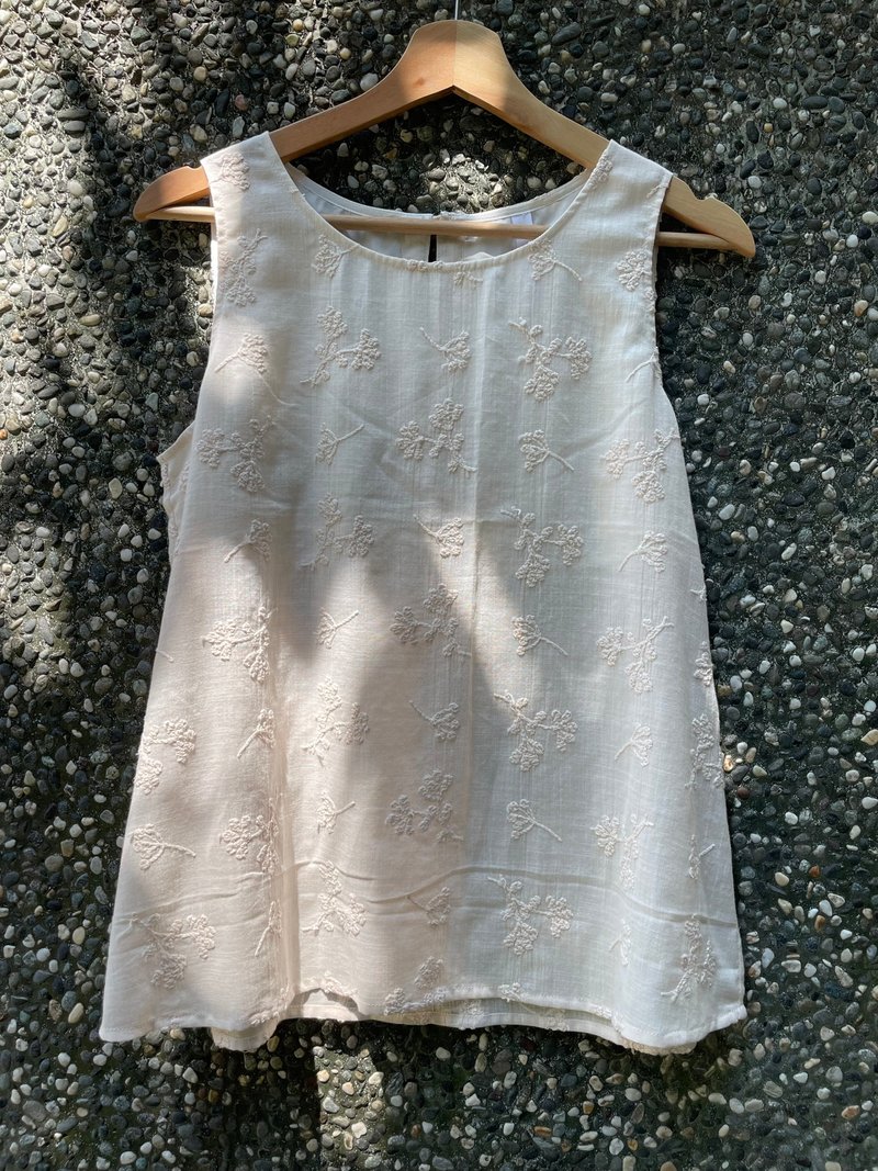 im ancient cloth new clothes - Women's Vests - Cotton & Hemp 