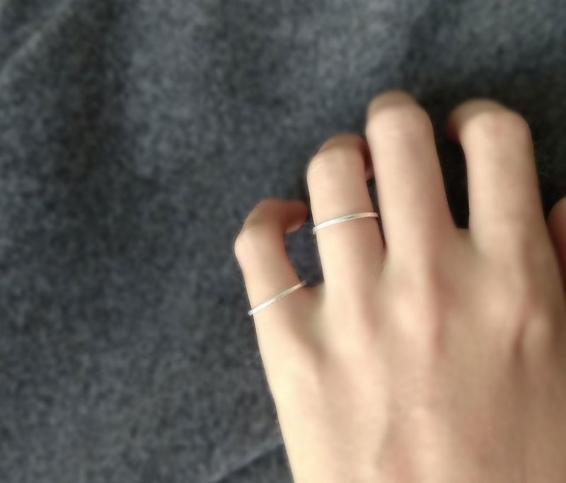 手工鍛敲 純銀 線戒, 細戒指, 1.2mm - 戒指 - 純銀 銀色