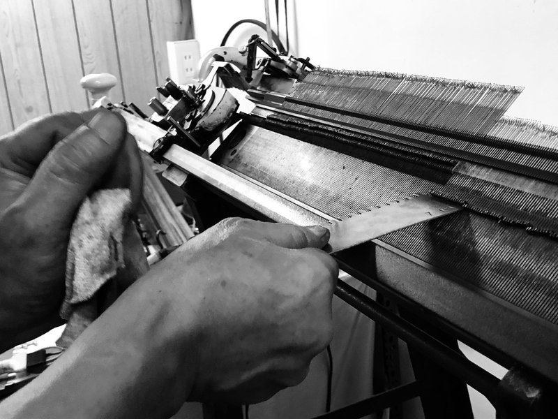 【New Taipei Experience. Classes start in one day] 16-hour hand-operated flat knitting machine experience course - เย็บปักถักร้อย/ใยขนแกะ/ผ้า - ขนแกะ 