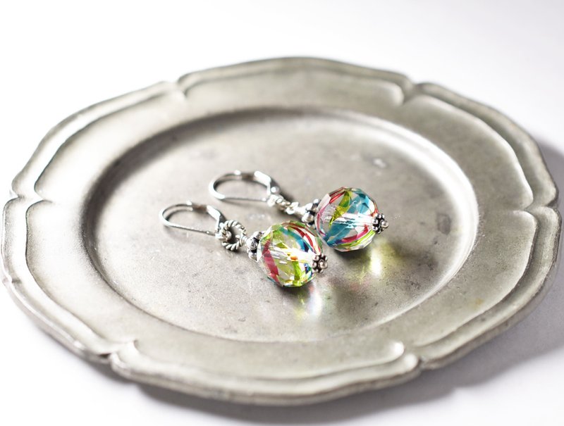 アンティークアイリスガラスのシンプルピアス - ピアス・イヤリング - ガラス 多色