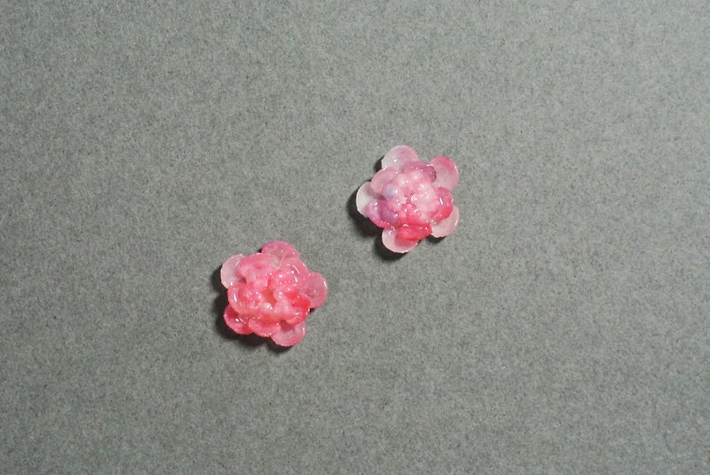 Pink Camellia Earrings - ต่างหู - กระดาษ สึชมพู