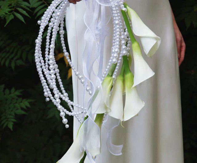 バレリーナのオートクチュールカラーリリーブーケ - ショップ