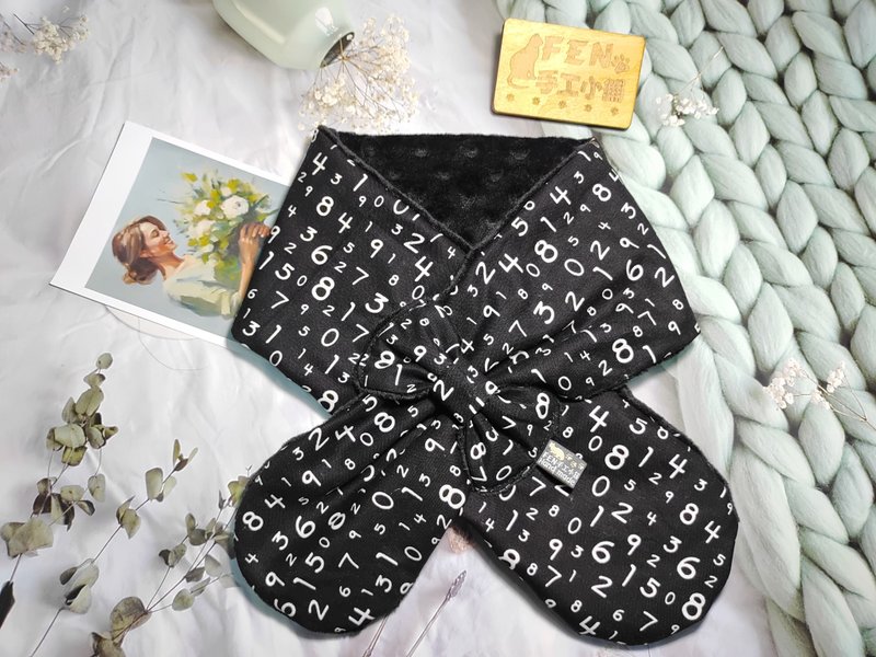 美國絕版棉布黑底白數字蝴蝶結手作圍脖-不分年齡圍脖-圍巾-脖圍 - 圍巾/披肩 - 棉．麻 