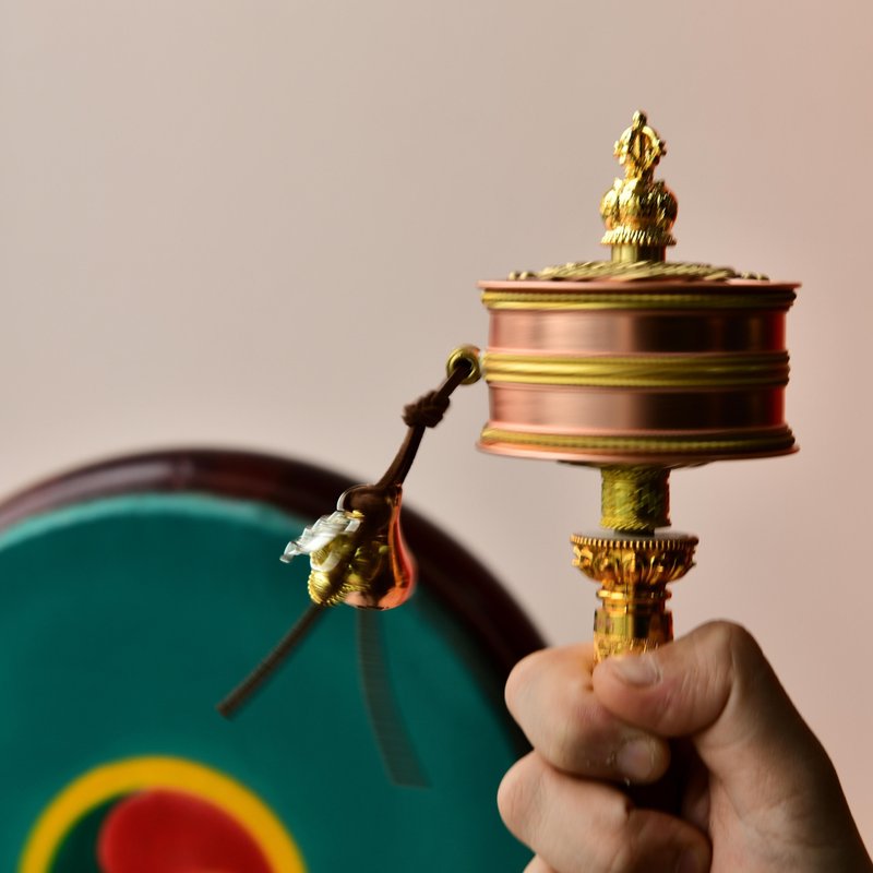 Tibetan Buddhist ritual implements fulfill wishes and make the Buddha mother turn the prayer wheel - อุปกรณ์ฟิตเนส - ทองแดงทองเหลือง หลากหลายสี