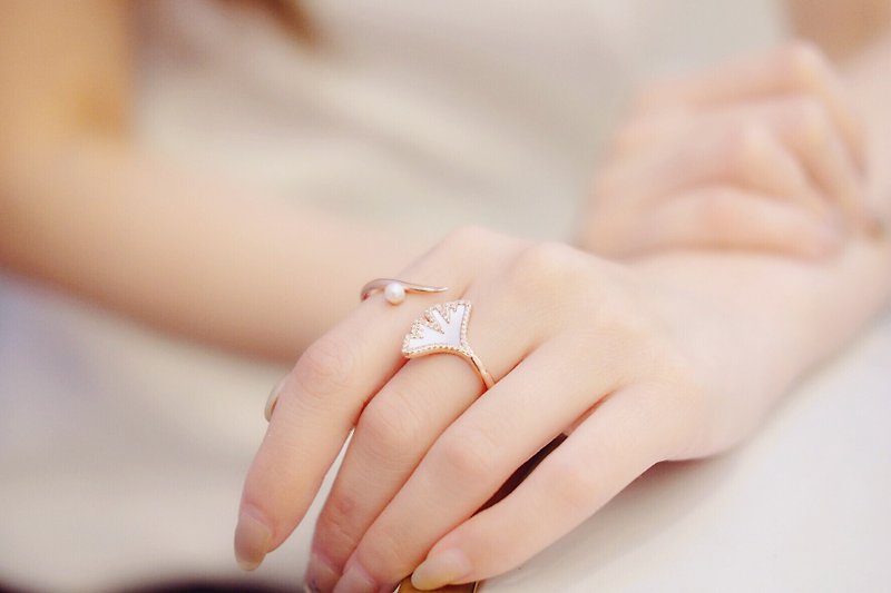 Gingko Pearl Collection 銀杏系列 純銀鍍18K金 珍珠貝母雙戒指 - 戒指 - 純銀 銀色