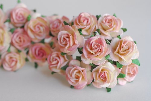 makemefrompaper Paper Flower, 100 pcs., DIY mulberry rose size 1.5 cm., ivory brush pink color.