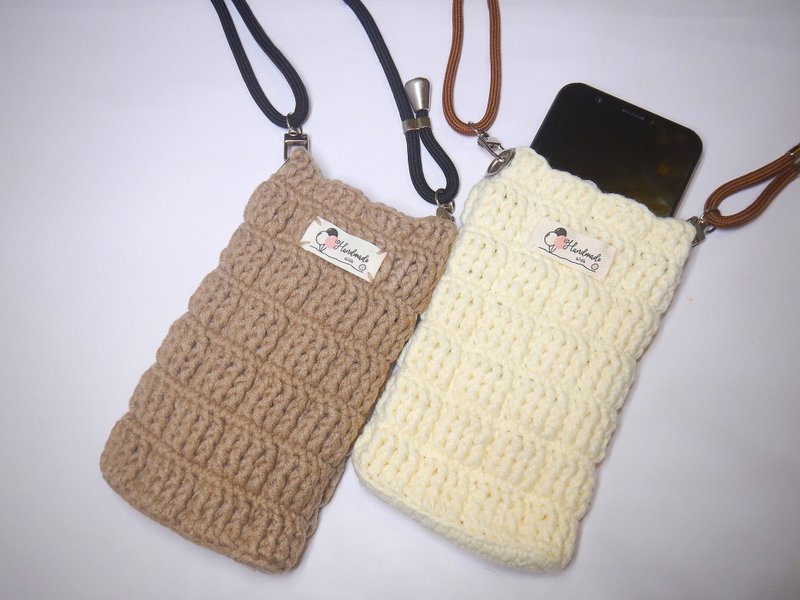 Handmade woven cloud mobile phone bag (comes with adjustable strap) Casual outing bag - Messenger Bags & Sling Bags - Other Materials Multicolor