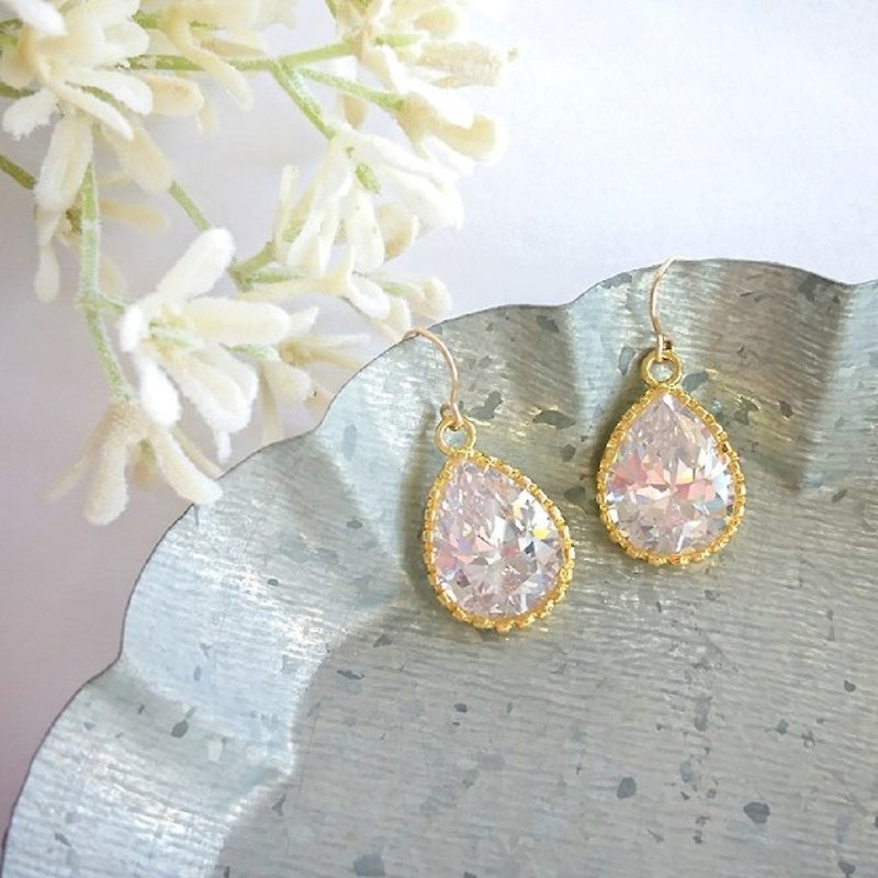 14Kgf, zirconia simple earrings, Clip-On - ต่างหู - แก้ว สีทอง