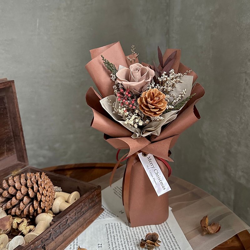Cocoa pine cones immortalized small bouquet - Dried Flowers & Bouquets - Plants & Flowers Brown