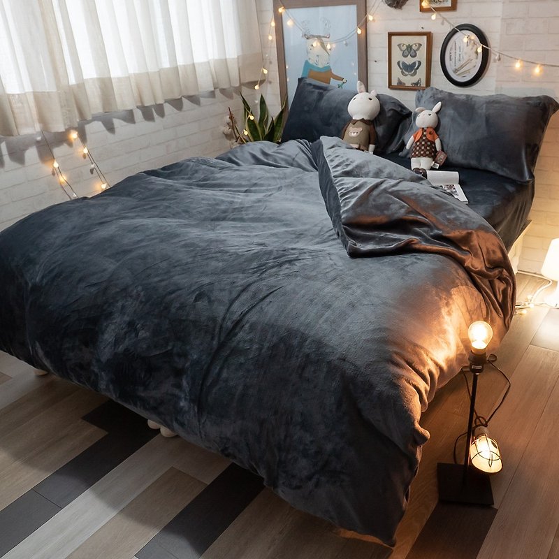 鐵灰 法蘭絨床包兩用毯組  溫暖舒適  台灣製造 - 寢具/床單/被套 - 聚酯纖維 灰色