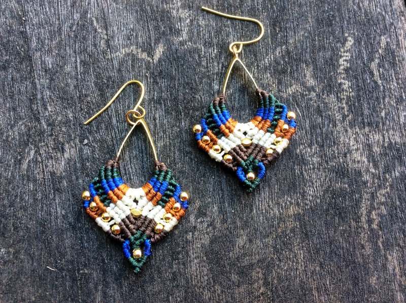 Handmade macrame earrings - Earrings & Clip-ons - Wax Orange