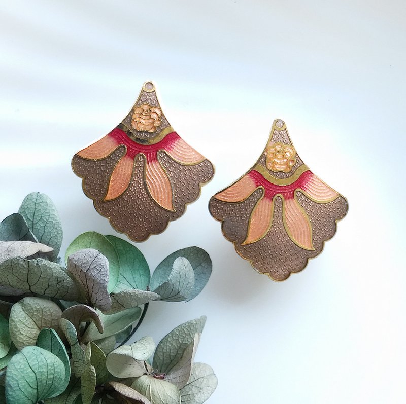 Vintage Jewelry 西洋古董飾品 景泰藍 花形波浪 針式耳環 - 耳環/耳夾/耳骨夾 - 其他金屬 金色