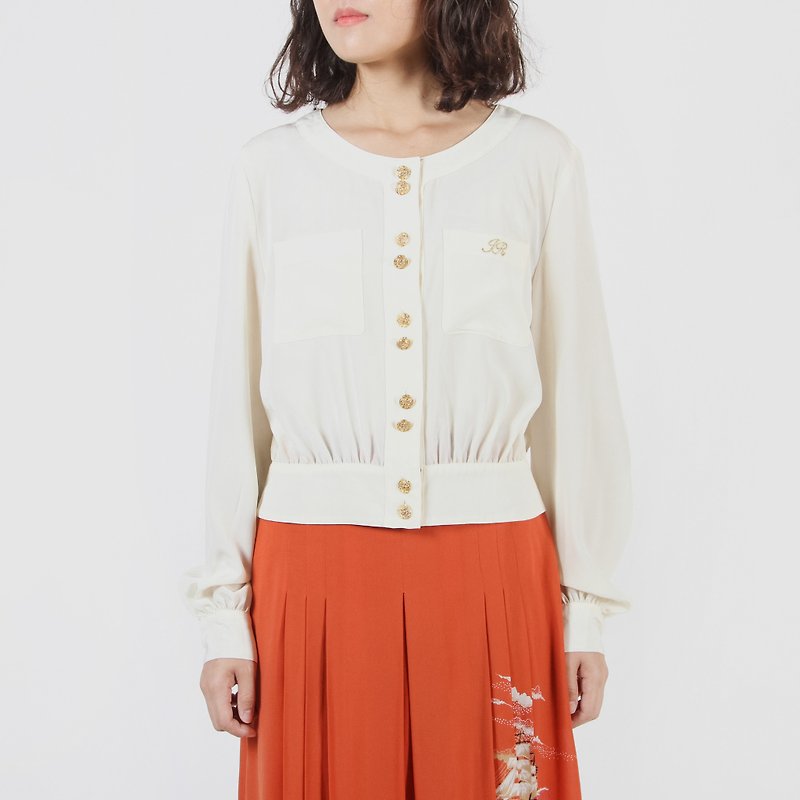 [Egg plant ancient] pommel horse girl solid color vintage shirt - เสื้อเชิ้ตผู้หญิง - เส้นใยสังเคราะห์ ขาว