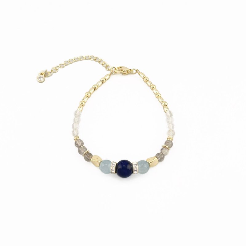 [Natural crystal beaded bracelet] Luna Coast Gold - Bracelets - Crystal Blue