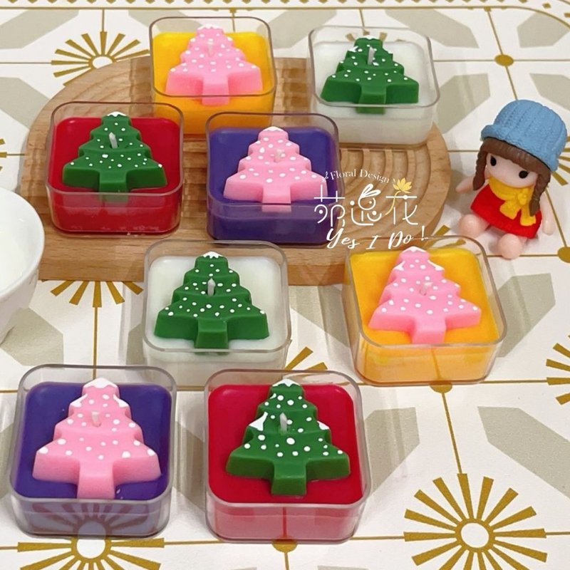 Christmas tree small Wax 4 set - เทียน/เชิงเทียน - ขี้ผึ้ง หลากหลายสี