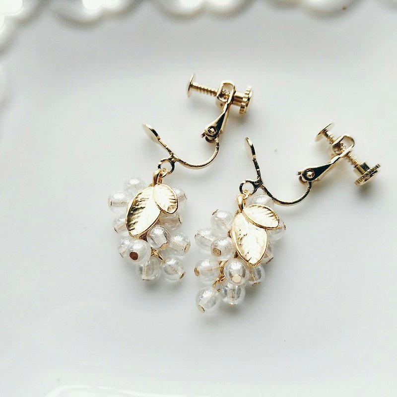 momolico earring crystal  - ต่างหู - วัสดุอื่นๆ ขาว