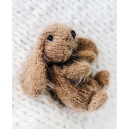 Cute Knit Toy Tiny Lop bunny knitting pattern. Little knitted amigurumi rabbit step by step