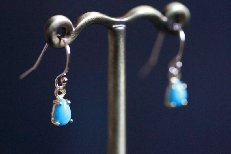 Natural turquoise mini pear-shaped earrings - ต่างหู - เครื่องประดับพลอย สีน้ำเงิน