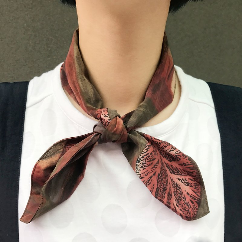 JOJA│Japanese old cloth handmade long scarf/scarf/hair band/hand strap - Scarves - Cotton & Hemp Brown