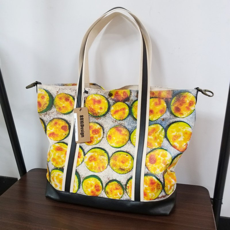 Fashion Cucumber Tote Bag_Customized Printing - กระเป๋าถือ - ผ้าฝ้าย/ผ้าลินิน 