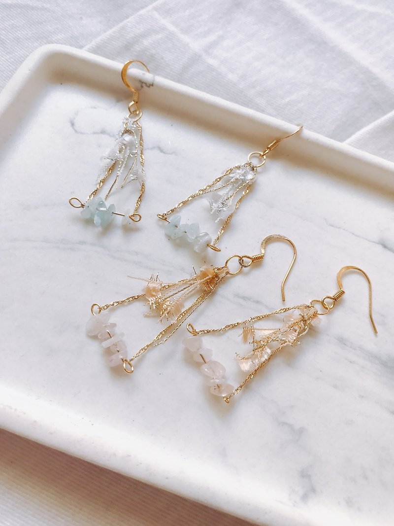 Gold gravel chain earrings / two colors / pink spar / blue agate - ต่างหู - เครื่องประดับพลอย สึชมพู