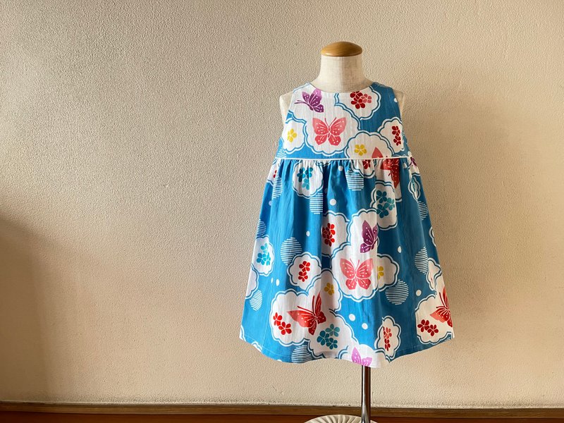 Children's yukata fabric, flared dress, dyed butterfly, light blue, size 80-130, made-to-order - กระโปรง - ผ้าฝ้าย/ผ้าลินิน สีน้ำเงิน