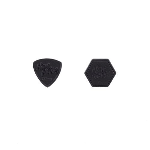 NEW NOISE 音樂飾品實驗所 簡單PICK耳針式耳環 (霧黑款)