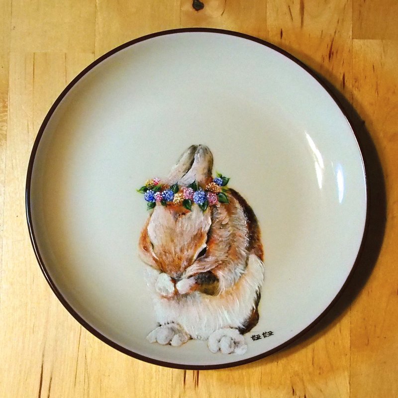 Wall-mounted Decorative Plates/ Dessert Plates Series - Bunny's Prayer - Customized Portraits - Porcelain 