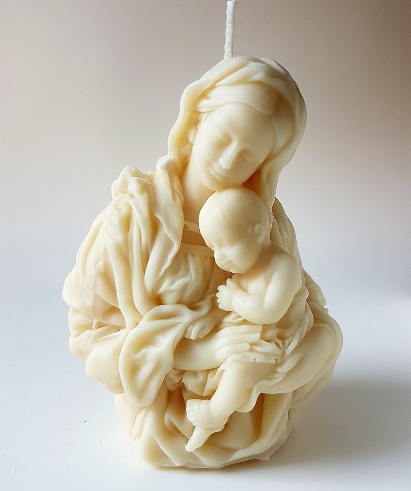 Loving Madonna and child - 3D Handmade Scented Beeswax Candle - เทียน/เชิงเทียน - ขี้ผึ้ง สีทอง