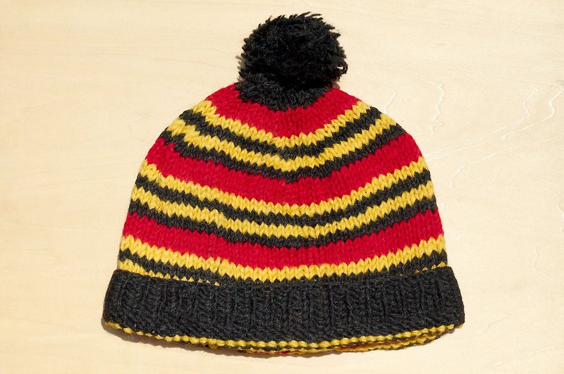 Valentine's Day Gift Creative Gift Hand-knitted Pure Wool Hat / Knitted Hat / Knitted Wool Hat / Inner Brush Hand Knitted Wool Hat / Woolen Hat-Contrasting Color Stripe Control (Handmade Limited One) - Hats & Caps - Wool Multicolor
