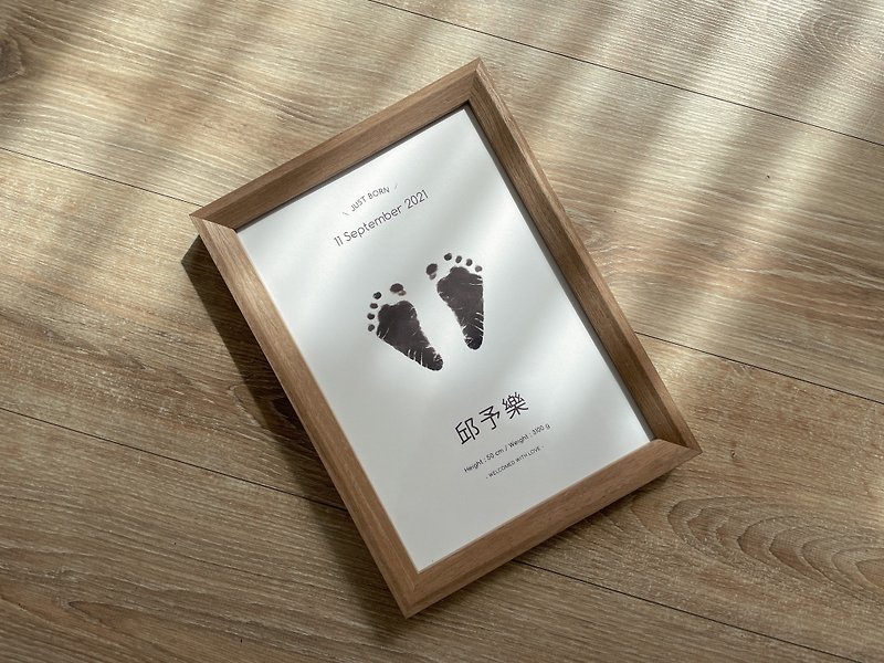 Simple touching moments | Newborn footprint commemorative paintings | Baby growth commemorative gifts - อื่นๆ - กระดาษ ขาว