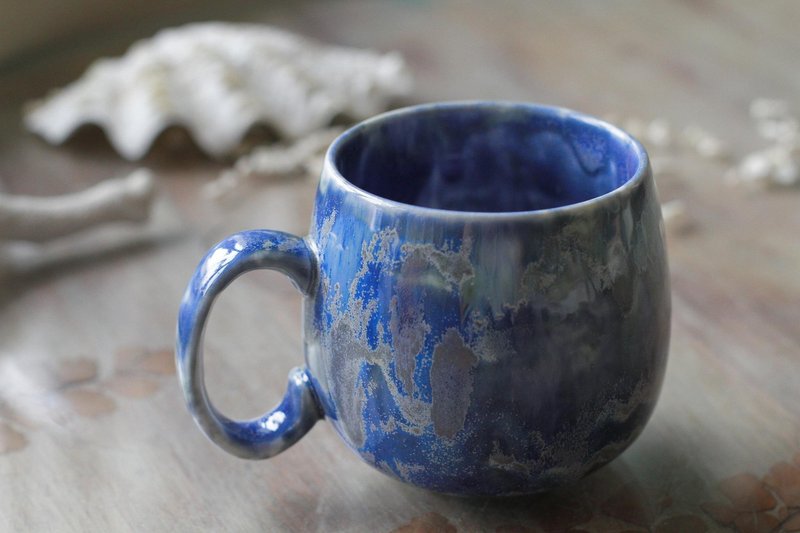 Hand-glazed oil painting style porcelain cup/mug 19 - แก้วมัค/แก้วกาแฟ - ดินเผา สีน้ำเงิน