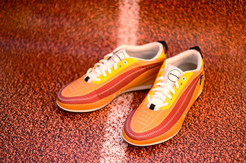 MIT [Classic Retro Streamline Walking Shoes-Men's Orange] Sneakers Walking Shoes Breathable Not Degumming - รองเท้าวิ่งผู้ชาย - ไฟเบอร์อื่นๆ สีส้ม