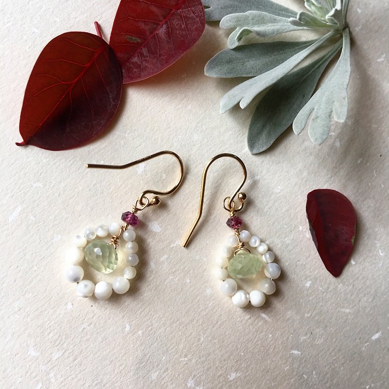 Handmade earrings from France chateau / green Stone - ต่างหู - หิน สีเขียว