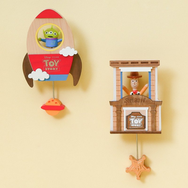 【Toy Story Alien / Woody】Wooden Magnet Decoration | Wooderful life - Magnets - Wood Multicolor