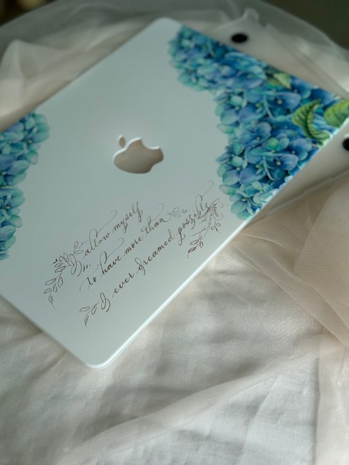 Joey.catligraphy 【客製化禮物】 電腦保護殼 筆電 MacBook Pro/Air 13 繡球