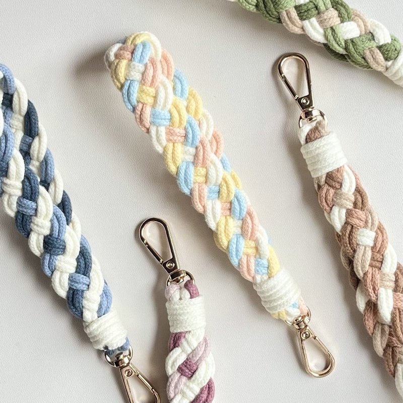 [Four strand series] Mobile phone lanyard wrist lanyard Christmas gift - เชือก/สายคล้อง - ผ้าฝ้าย/ผ้าลินิน หลากหลายสี