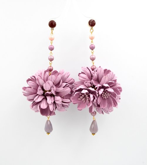 TIMBEE LO shop (L size)粉紫色立體壓花雛菊花球耳環 Purple Daisy Ball Earring