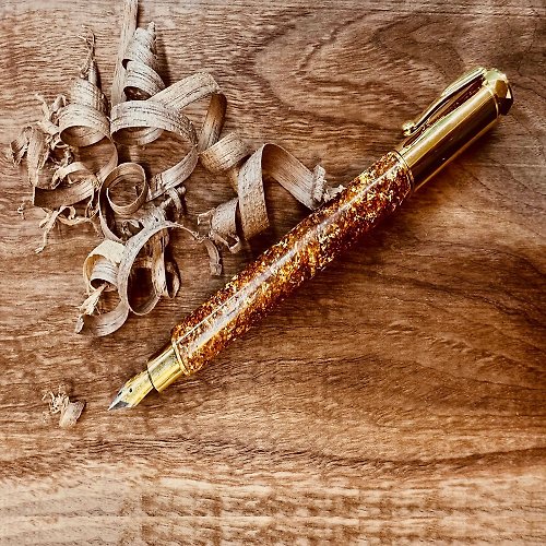 CUSI Korea DK51-01 Gold sparkle handmade fountain pen