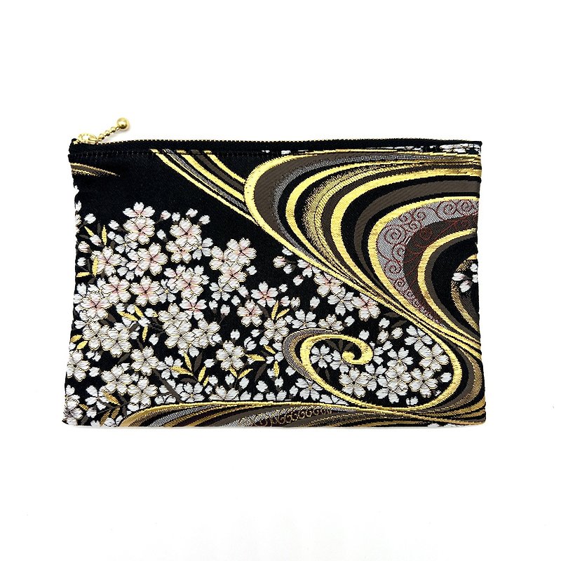 Japanese pattern pouch made from Kyoto, Nishijin-ori, and brocade fabric 20cm zipper L size - กระเป๋าเครื่องสำอาง - เส้นใยสังเคราะห์ สีดำ