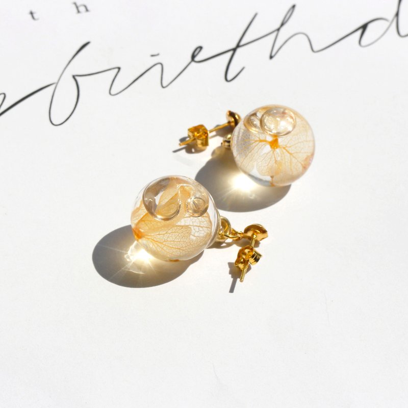 [Floating Flower Earrings] Orange Sky/Hydrangea/Birthday Gift/Valentine's Day Gift - Earrings & Clip-ons - Plants & Flowers Orange