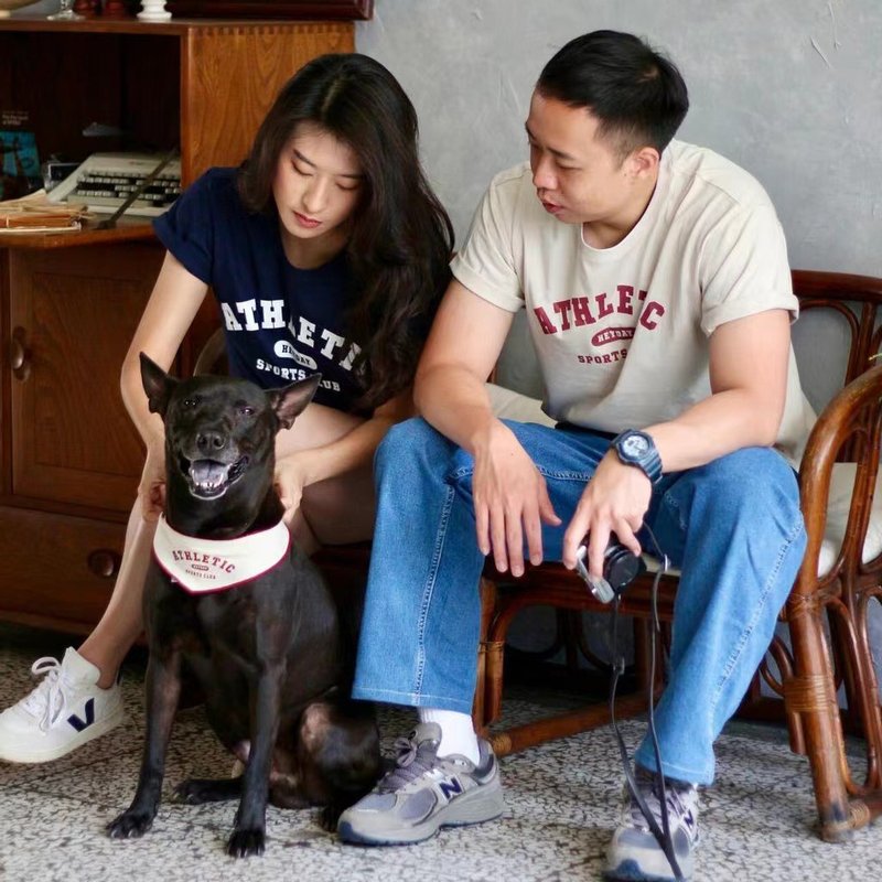 HEYDAY SPORTS CLUB 美式復古人寵親子裝系列 人類T恤區 - 女 T 恤 - 棉．麻 卡其色