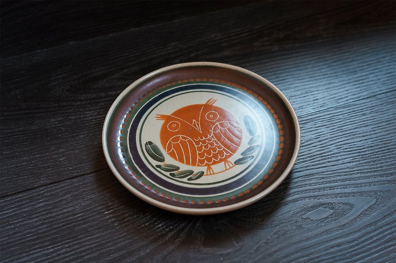 German KMKーDekor series owl hand-painted decorative plate - Plates & Trays - Pottery Brown