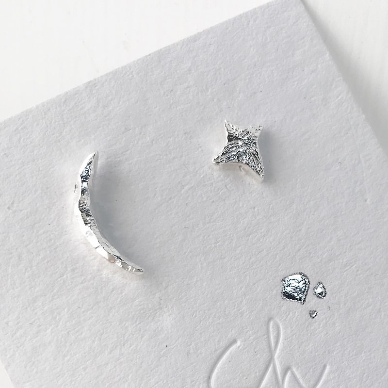 Crescent and Star Earrings Moon & Star Earring Journey Series 925 Sterling Silver - ต่างหู - โลหะ สีเงิน