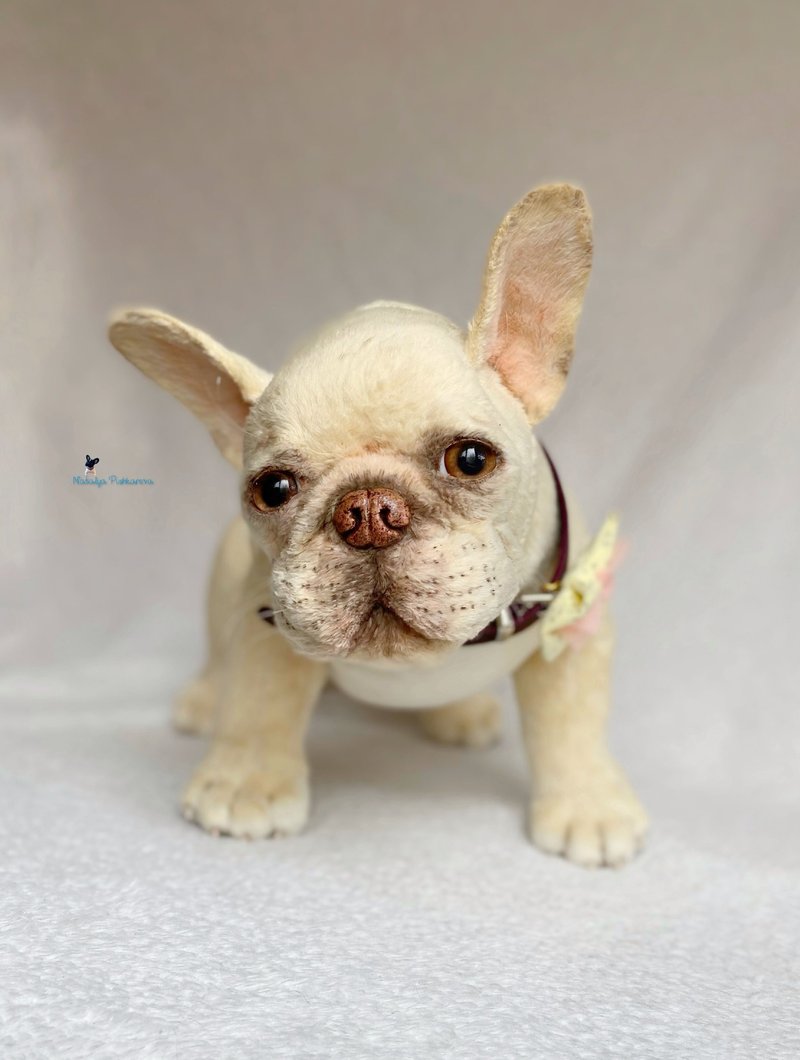 French Bulldogs,  plush puppy, realistic toy - ตุ๊กตา - เส้นใยสังเคราะห์ ขาว