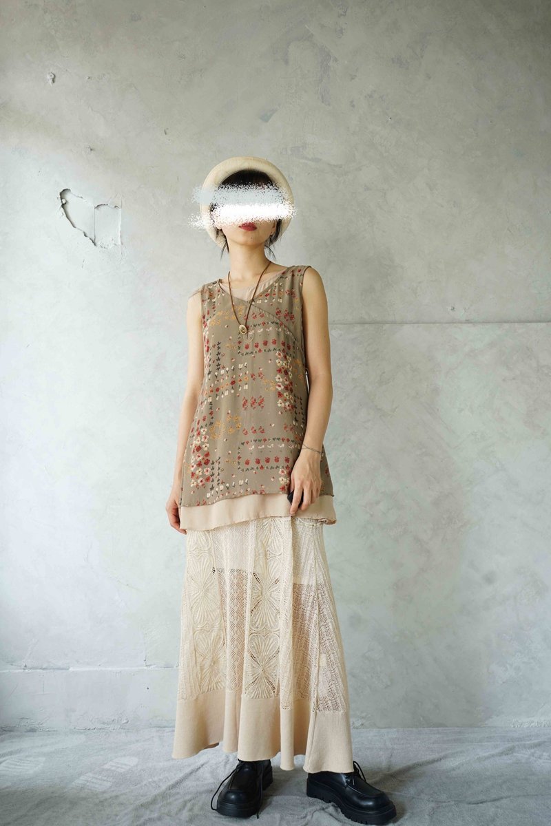 尋寶古著-氣質米白蕾絲鉤織簍空長裙 - 裙子/長裙 - 聚酯纖維 白色