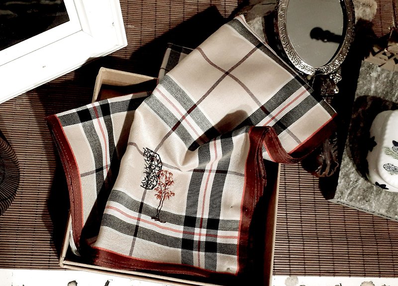 Hand embroidered handkerchief in Japan cotton (add on customize embroidery) - Handkerchiefs & Pocket Squares - Cotton & Hemp Khaki