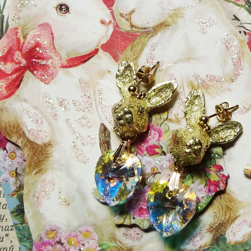 Sedmikrasky Bunny Love Earrings / Clip-On[Made to order] - ต่างหู - โลหะ สีทอง