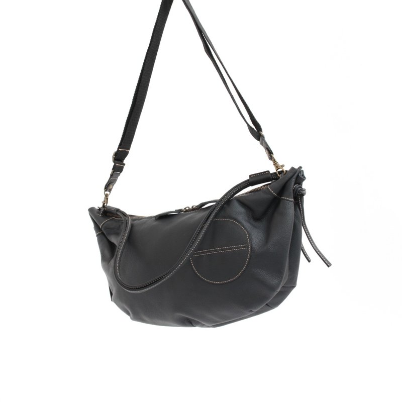 Made to order Croissant bag, all leather - Messenger Bags & Sling Bags - Genuine Leather Black