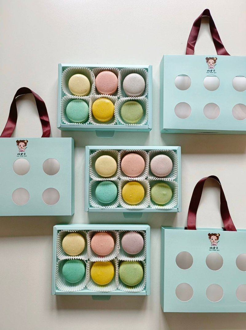 YAO JYUN ZIH Yao Junzi [6-piece macaron gift box] sugar-reduced gift Christmas gift box - เค้กและของหวาน - วัสดุอื่นๆ หลากหลายสี